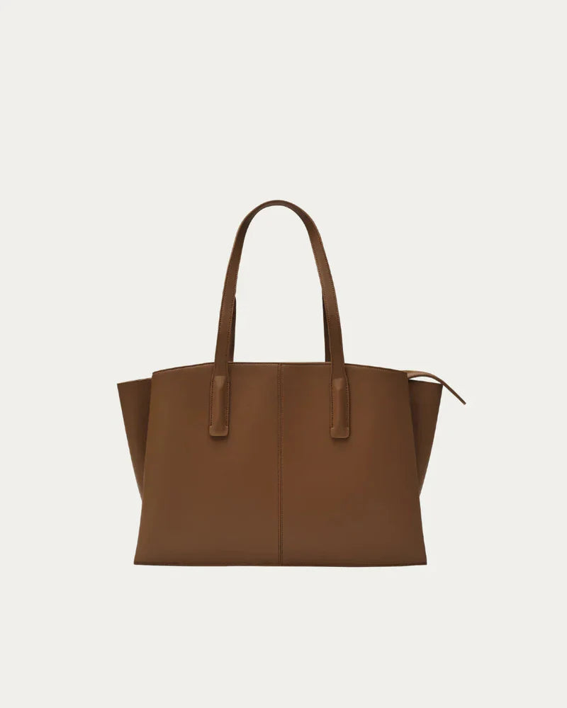 Oda Tote Bag